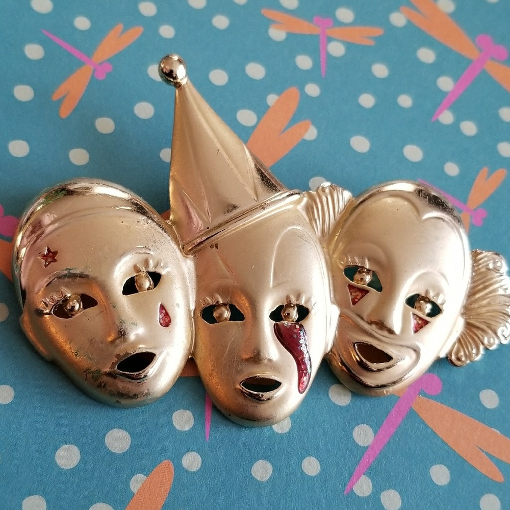 Vintage clown brooch three circus clowns broach gold tone pin